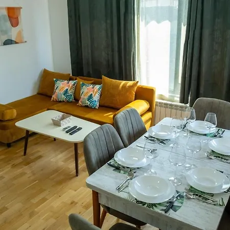 Oasis Center With Free Parking * Skopje
