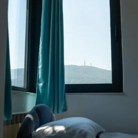 Oasis Center With Free Parking Skopje